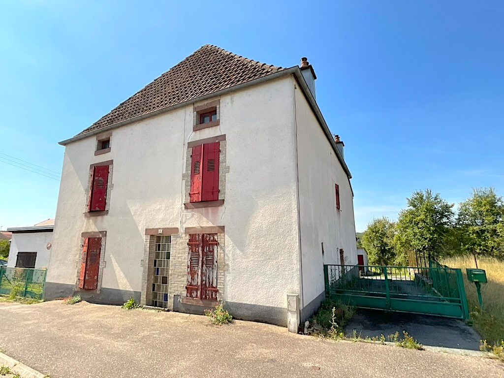 Maison Polaincourt Et Clairefontaine 5 pièces 180m2 2900m2 terrain garage + dépendance