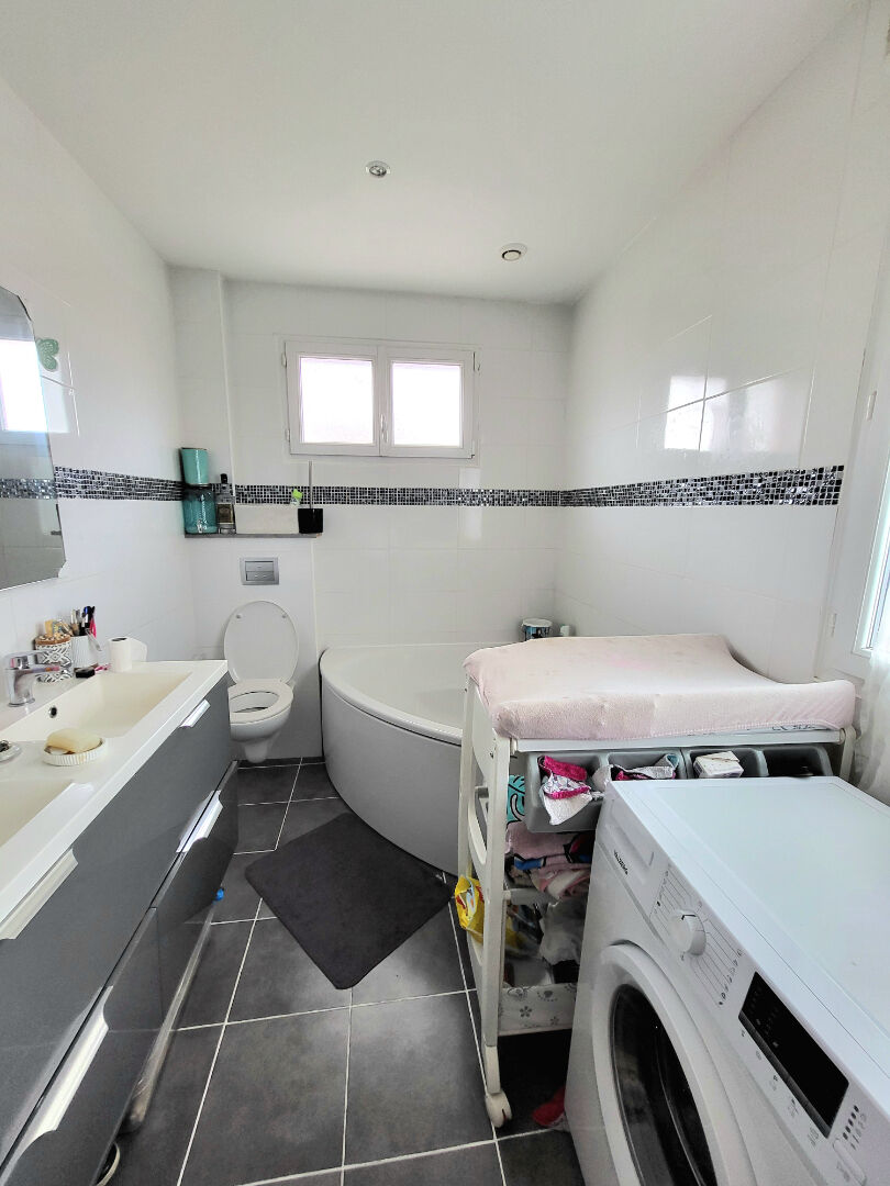 Maison familiale 127 m² avec jardin  Lunéville, Cités Cécile