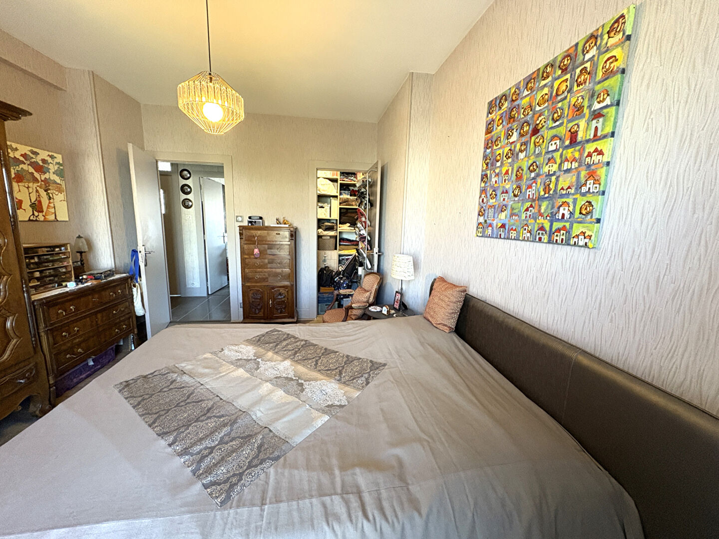 EPINAL Rive droite - Charmant T4 d'env. 100 m²  avec 3 chambres et garage