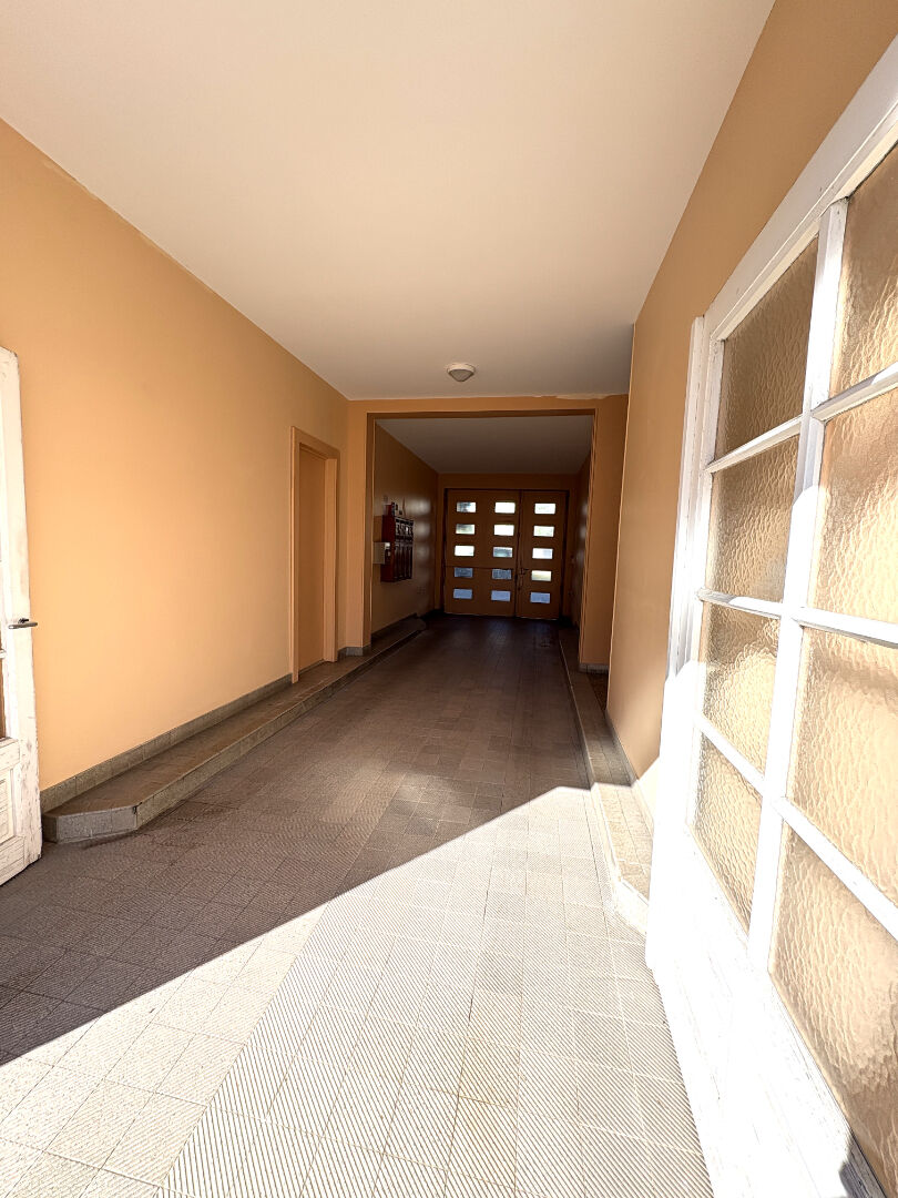 EPINAL Rive droite - Charmant T4 d'env. 100 m²  avec 3 chambres et garage