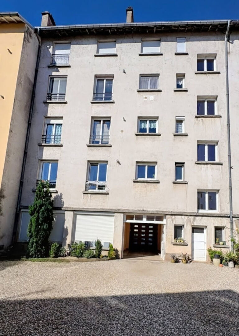 EPINAL Rive droite - Charmant T4 d'env. 100 m²  avec 3 chambres et garage