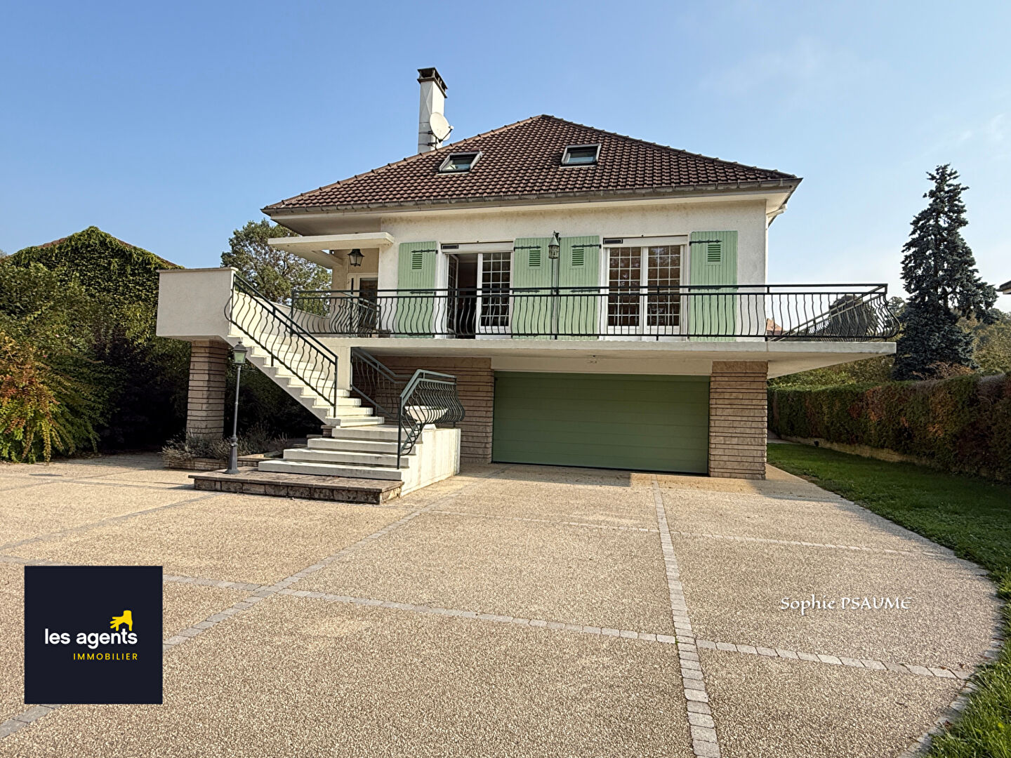 Pavillon indépendant Neufchateau 260 m2