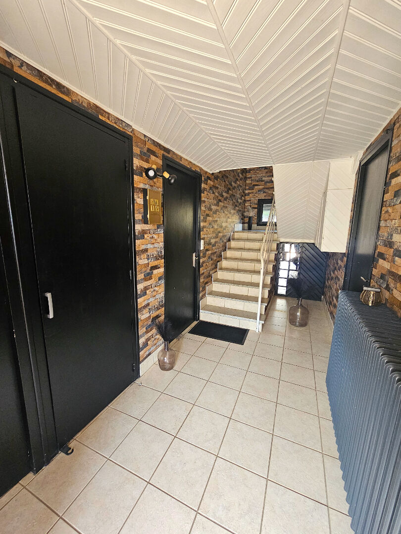 Pavillon sur sous-sol Jussey 6 pièces 153m2 3chambres Terrain 1354m2