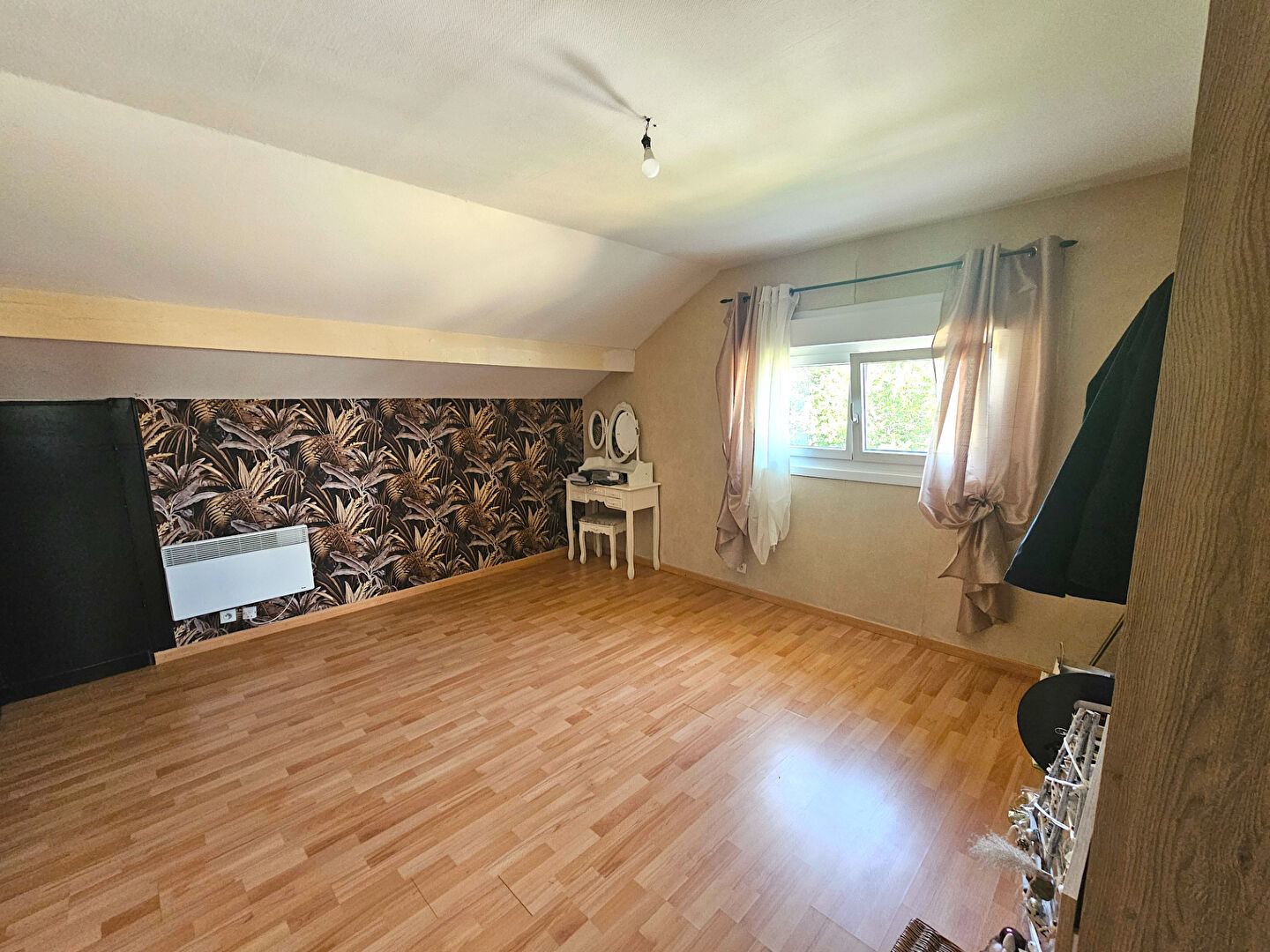 Pavillon sur sous-sol Jussey 6 pièces 153m2 3chambres Terrain 1354m2