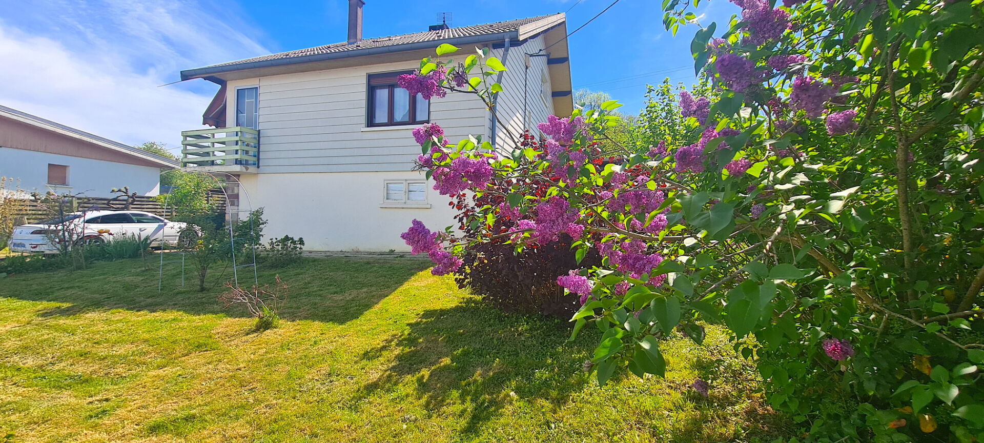 Pavillon sur sous-sol Jussey 6 pièces 153m2 3chambres Terrain 1354m2