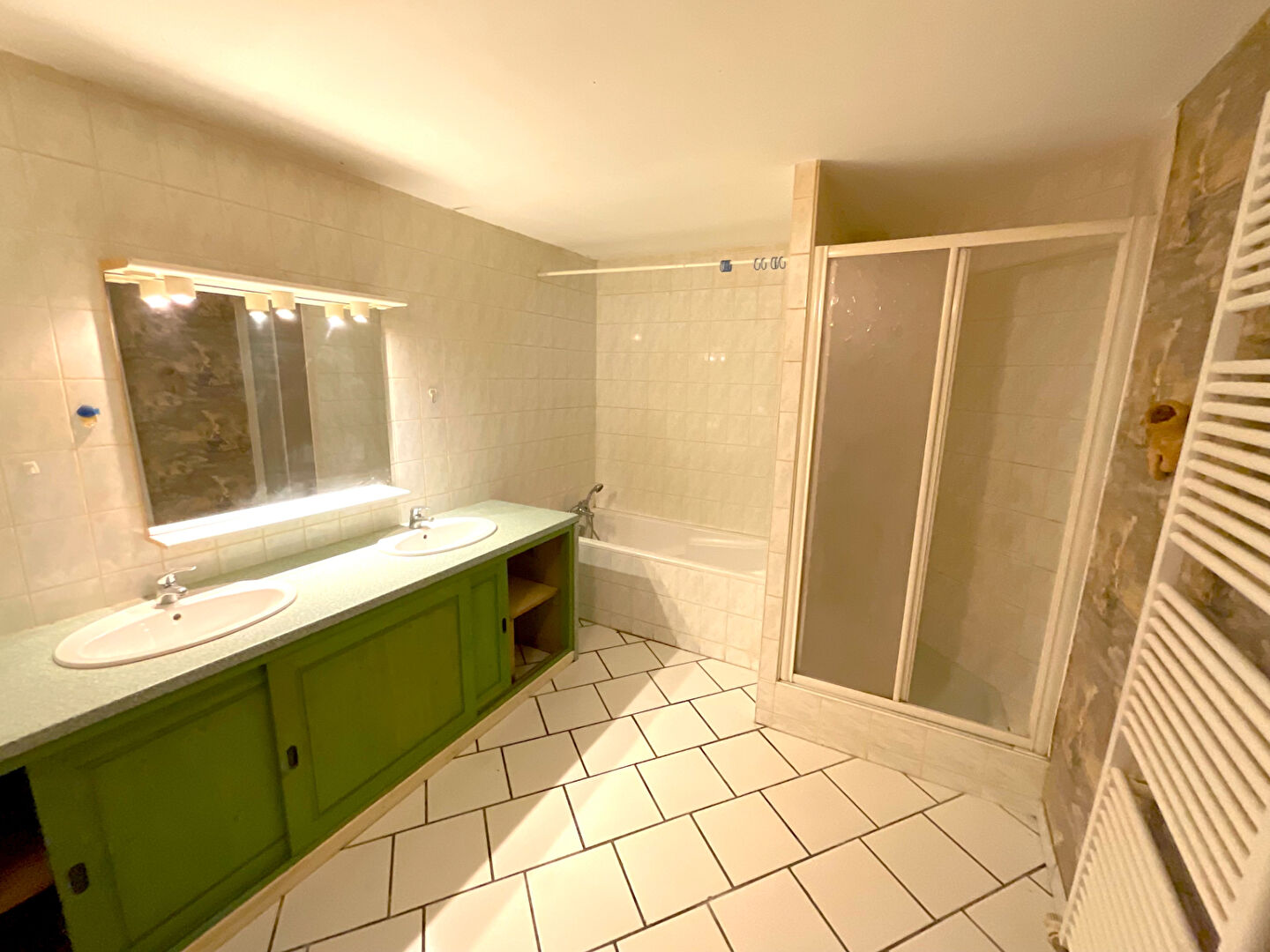 Maison Betaucourt 7 pièces  5chambres 220m2 habitables terrain garage