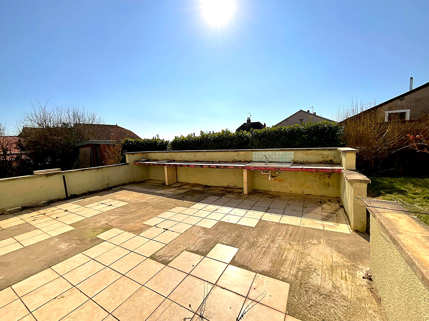 Maison Betaucourt 7 pièces  5chambres 220m2 habitables terrain garage