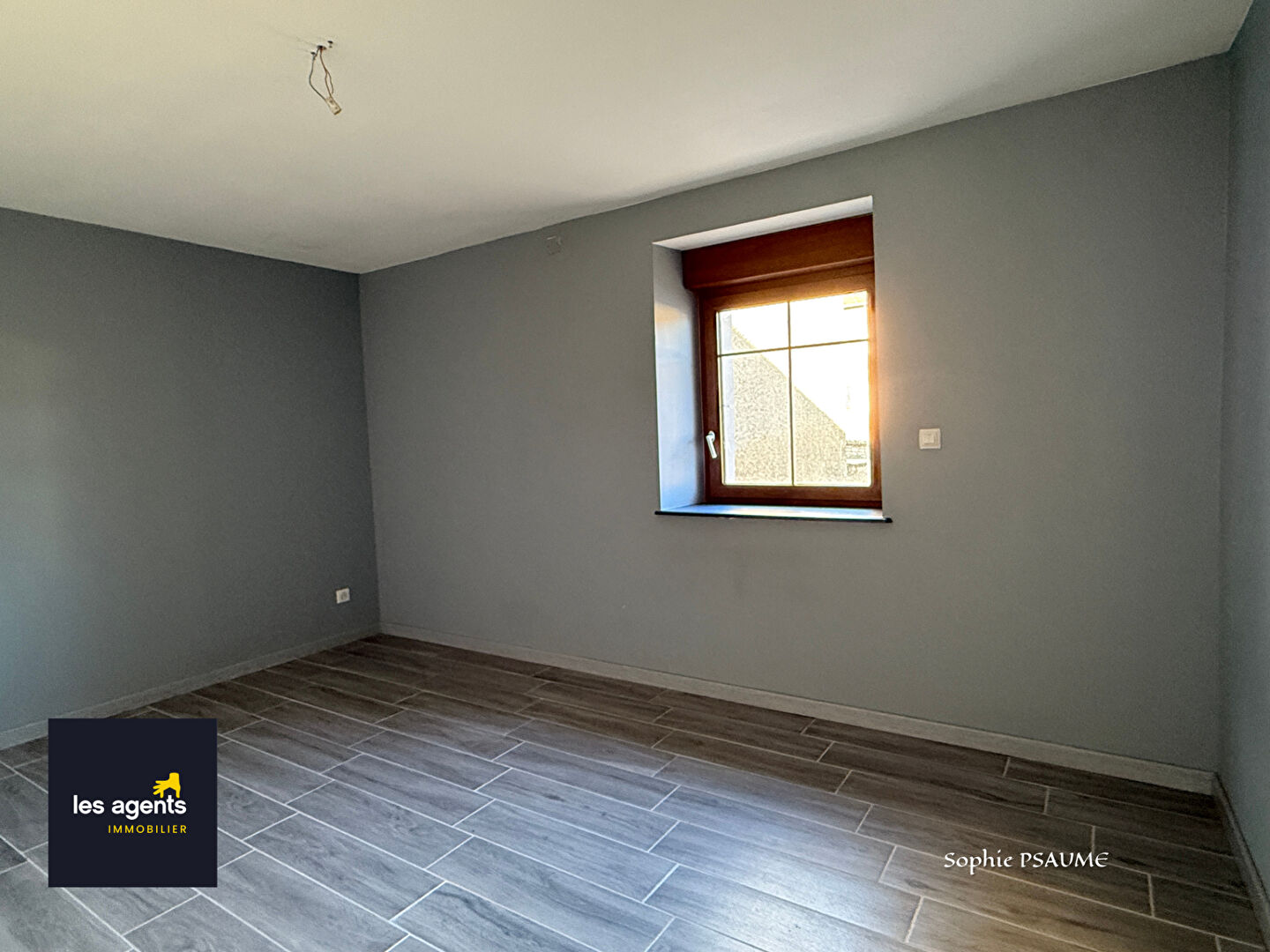 Maison  260 m2
