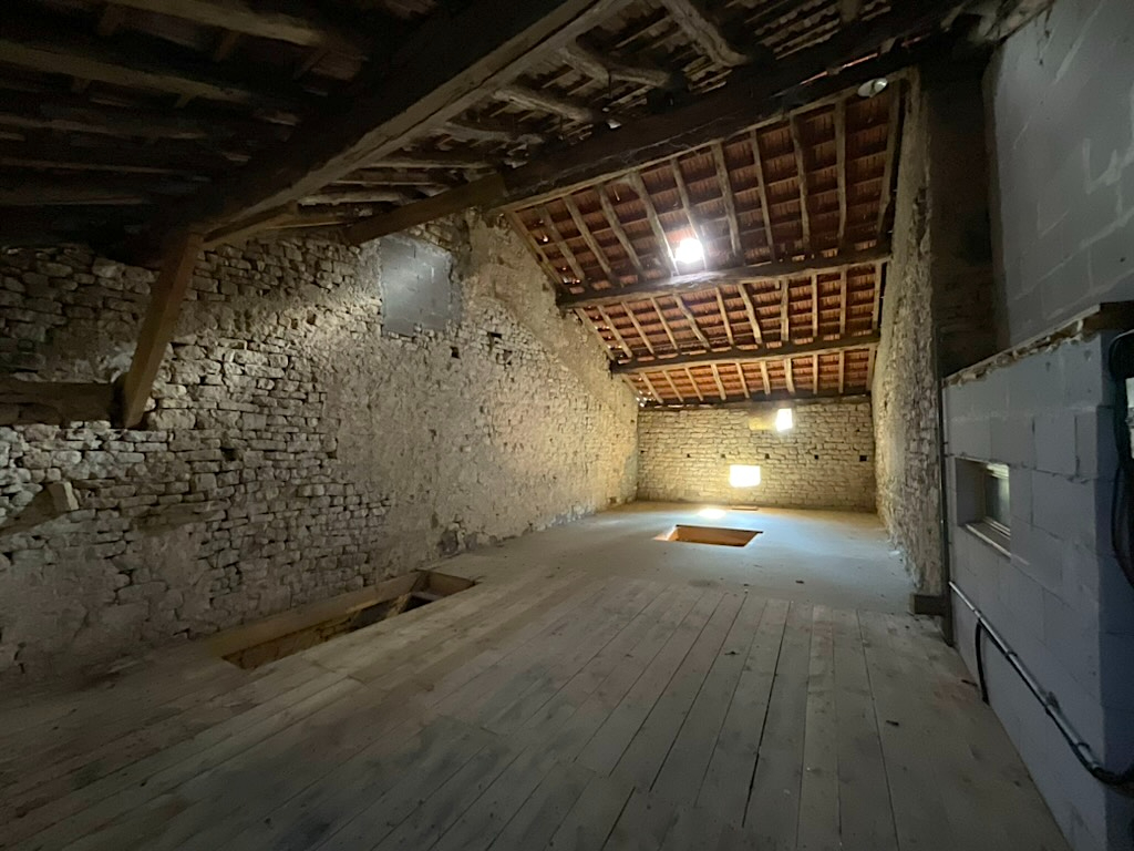 Maison Saponcourt 5 pièces 130m2 habitables grange