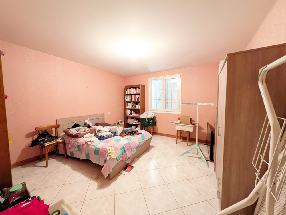 Maison 5 pièces135 m2 Terrain 7780m²