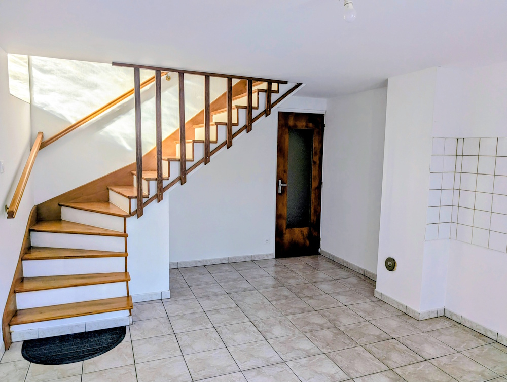 Dompaire Maison de 80m² en bon état dans une impasse