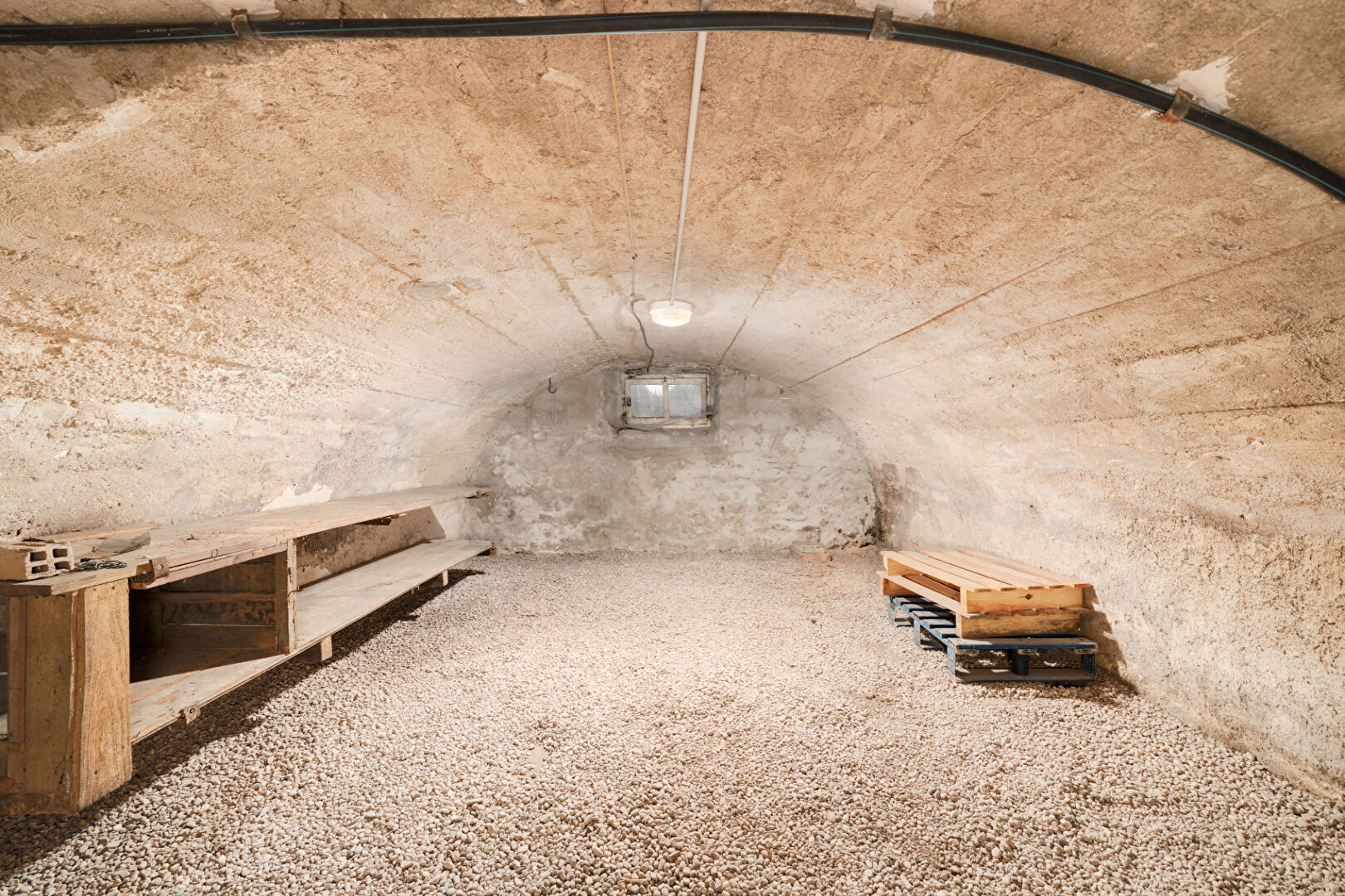 Thaon Les Vosges - Maison de maître à rafraîchir - 11 pièces - 303 m2  - jardin