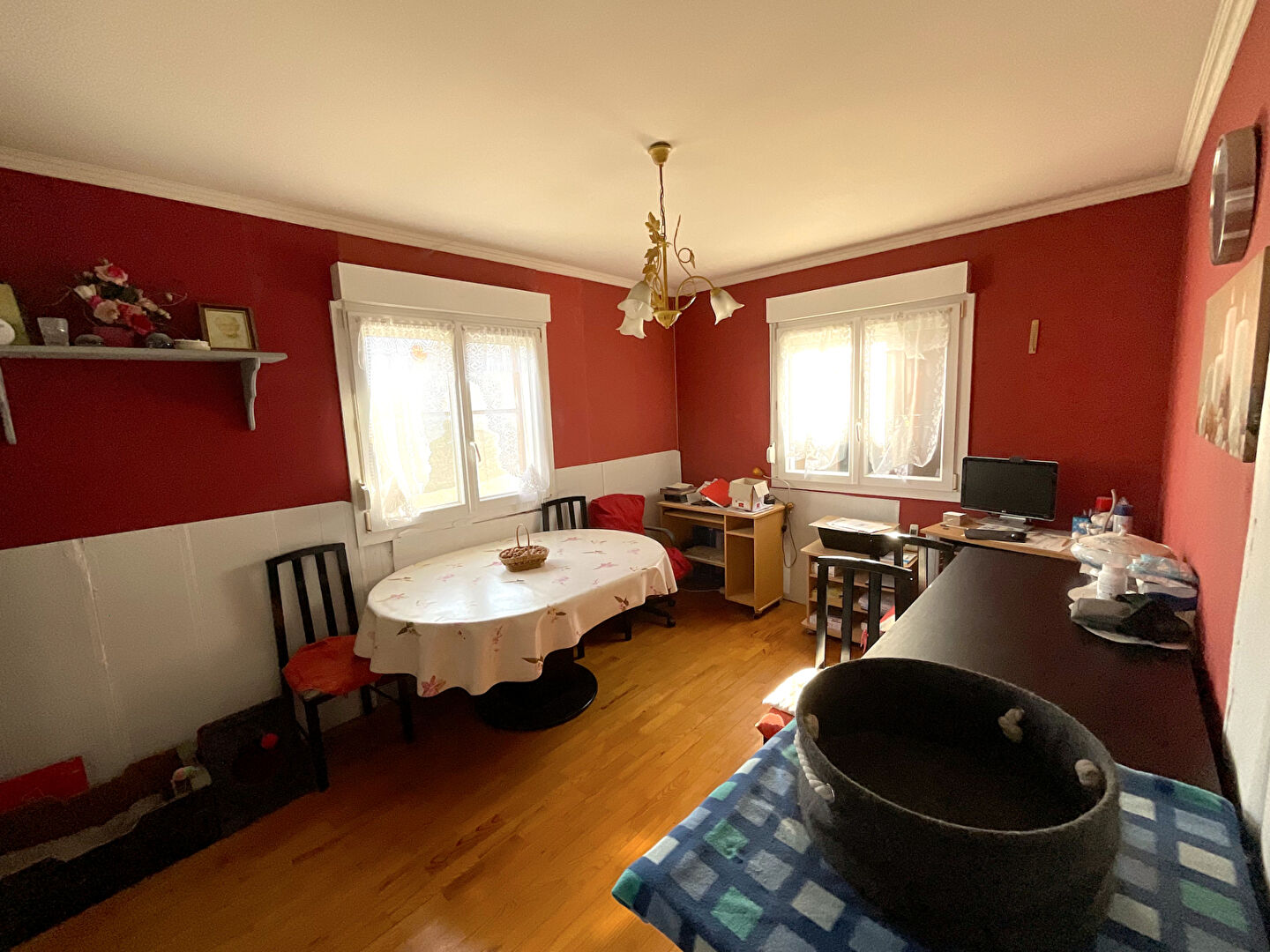 Pavillon loué plain pied 4 pièces 80m2 Jussey 75000