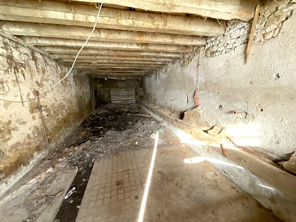 Maison à vendre, Senoncourt - 4 pièces, 400 m², terrain 12 169 m², a rénover