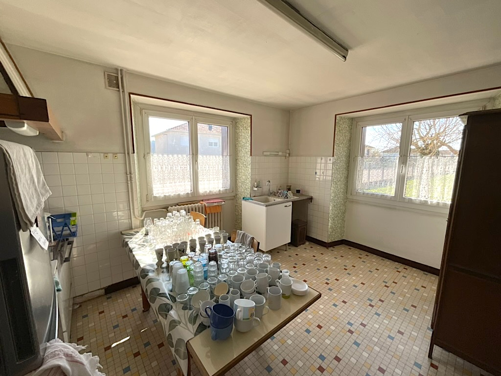 Maison Corre 5 pièces 155m2 2392m2 terrain