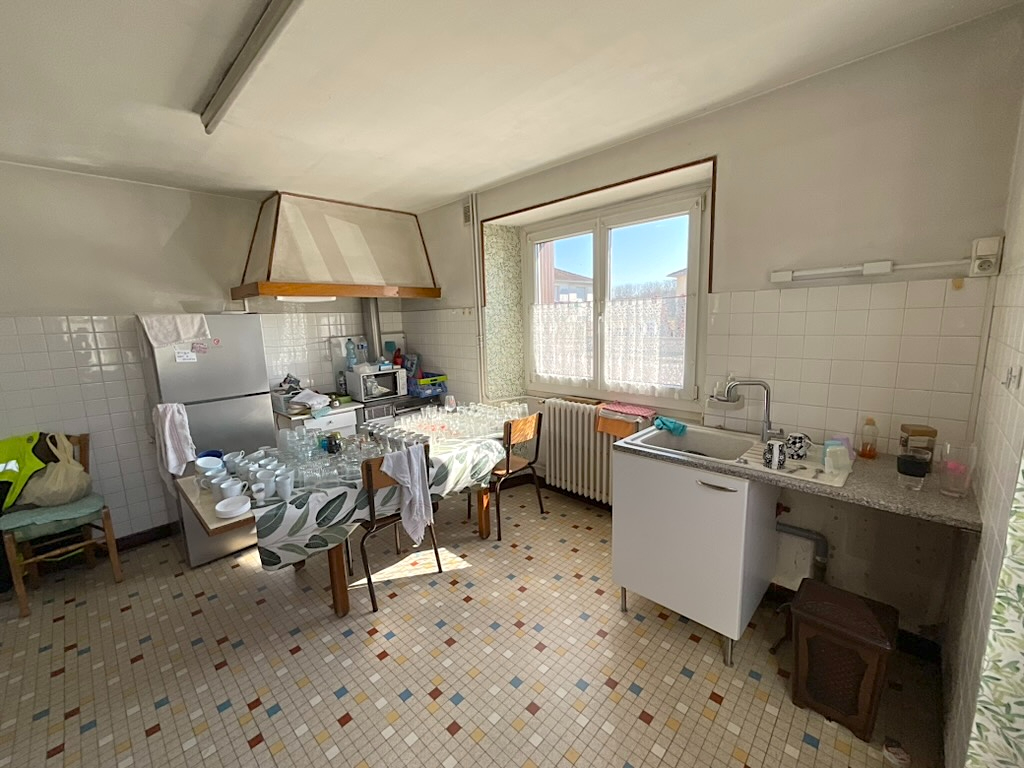 Maison Corre 5 pièces 155m2 2392m2 terrain