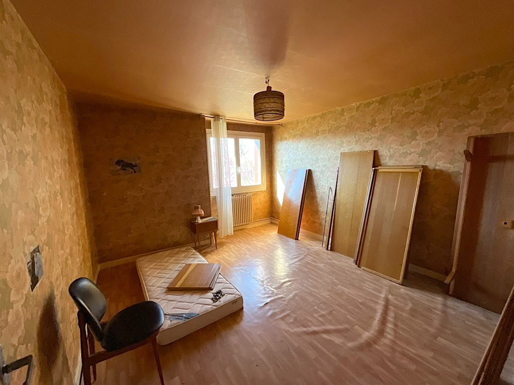 Maison Corre 5 pièces 155m2 2392m2 terrain