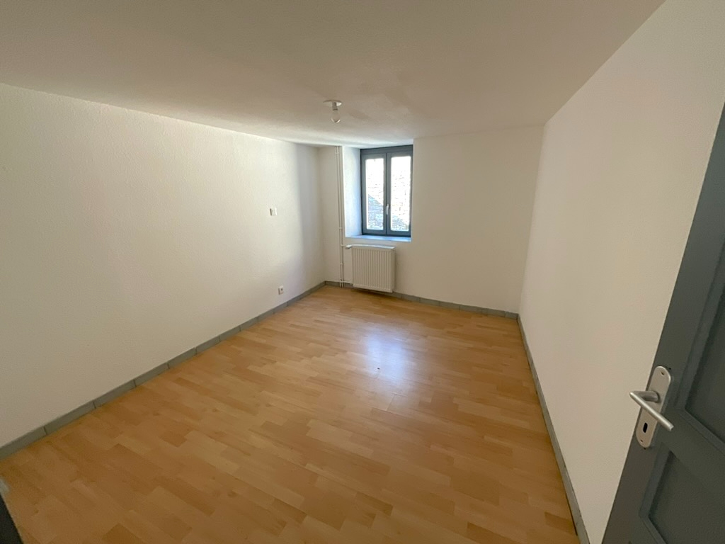 Maison Jussey 5 pièces 82m2 150m2 terrain