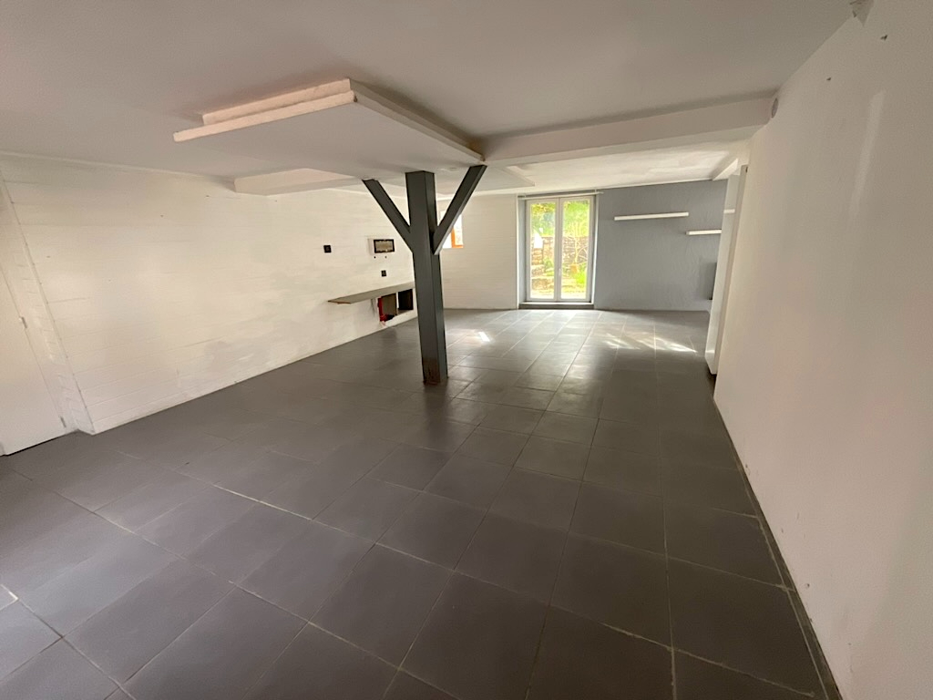 Maison Baulay 5pièces 156m2 habitables 3chambres 1650m2 terrain