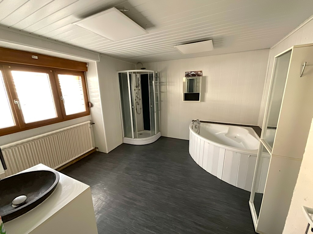 Maison Baulay 5pièces 156m2 habitables 3chambres 1650m2 terrain