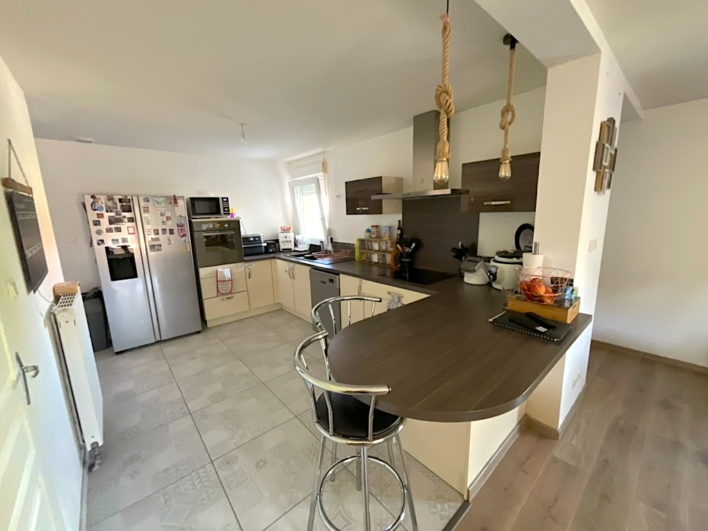 Maison Echenoz La Meline 5 pièces 120 m2 habitables 3 chambres garage terrain