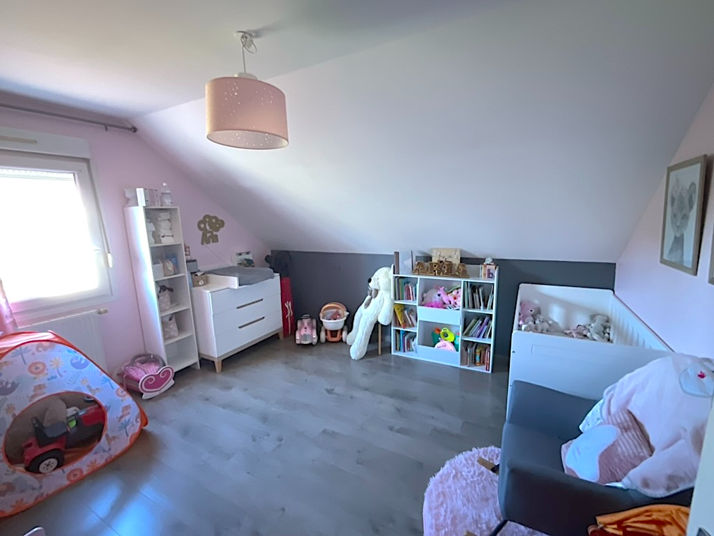 Maison Echenoz La Meline 5 pièces 120 m2 habitables 3 chambres garage terrain