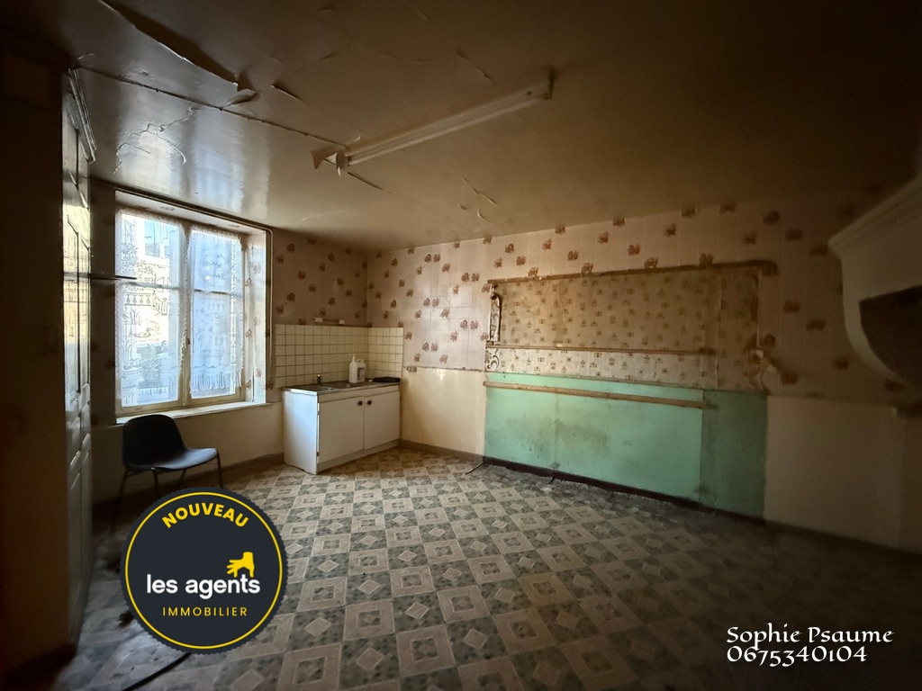 Maison  5 pièce(s) 150 m2