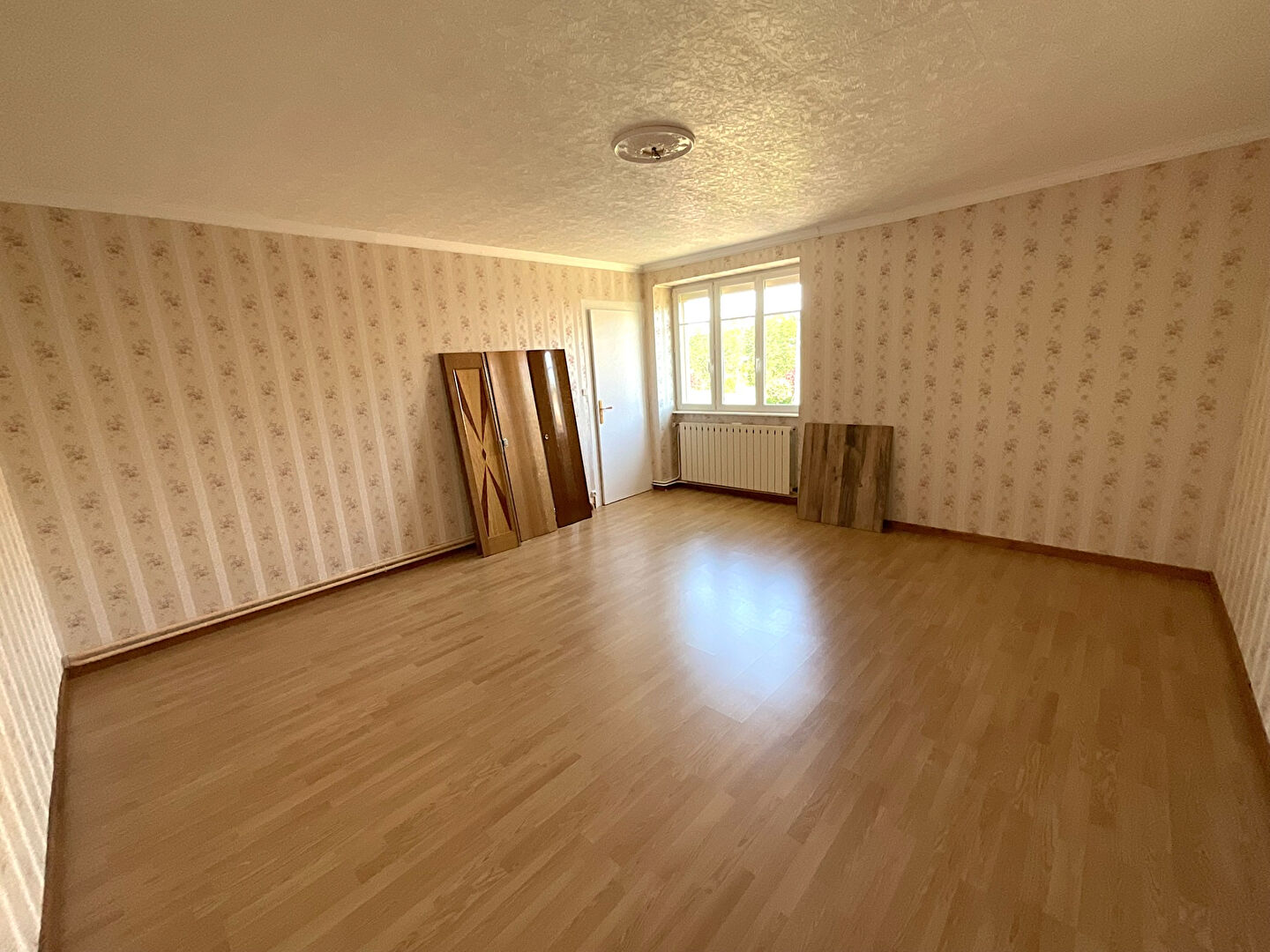 Maison Chauvirey Le Châtel 3 pièces 85m2 terrain 458m2
