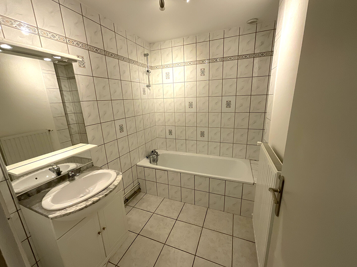 Maison Melincourt 6 pièces 150m2 habitables 4chambres 533m2 terrain