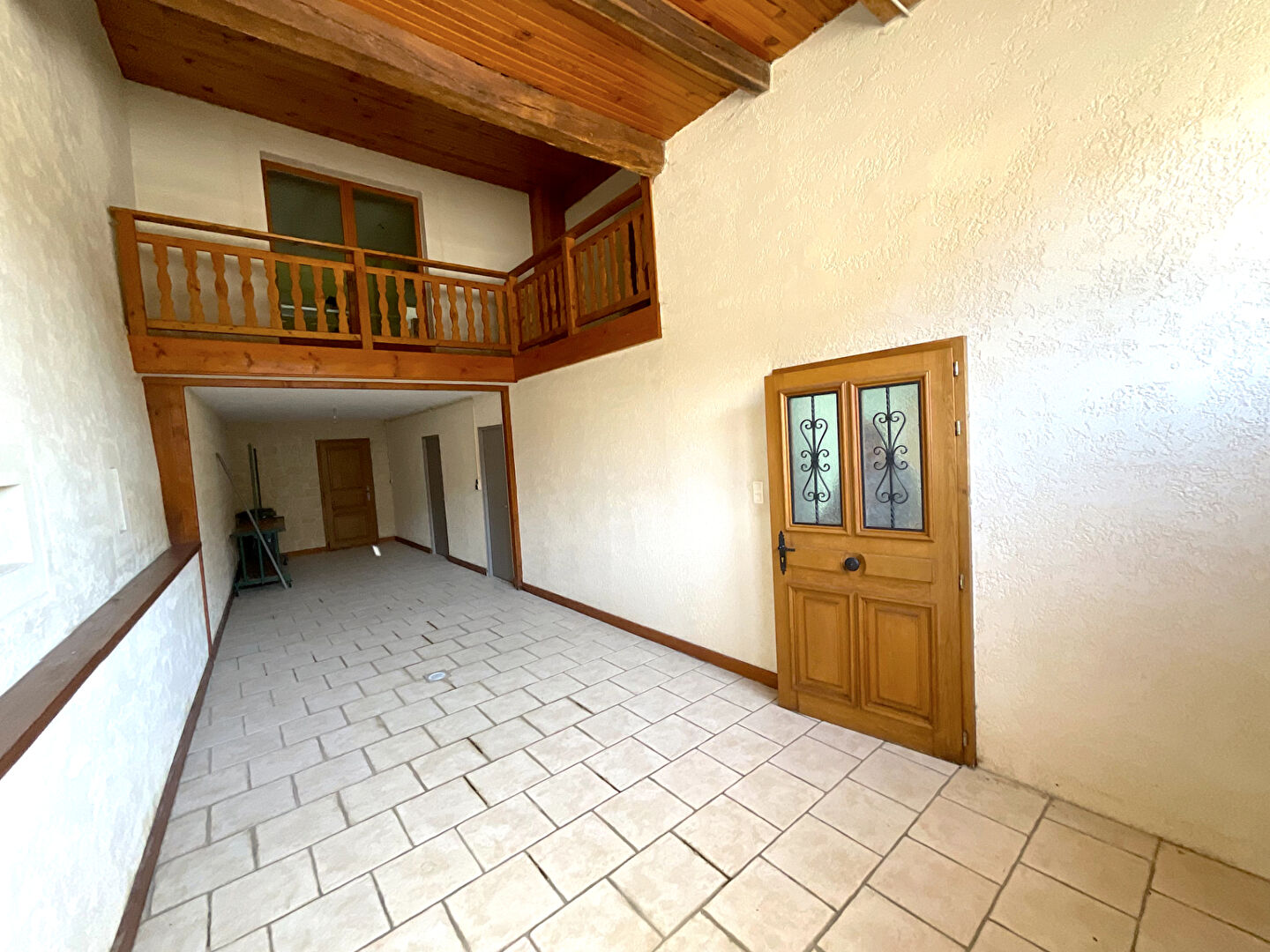 Maison Melincourt 6 pièces 150m2 habitables 4chambres 533m2 terrain