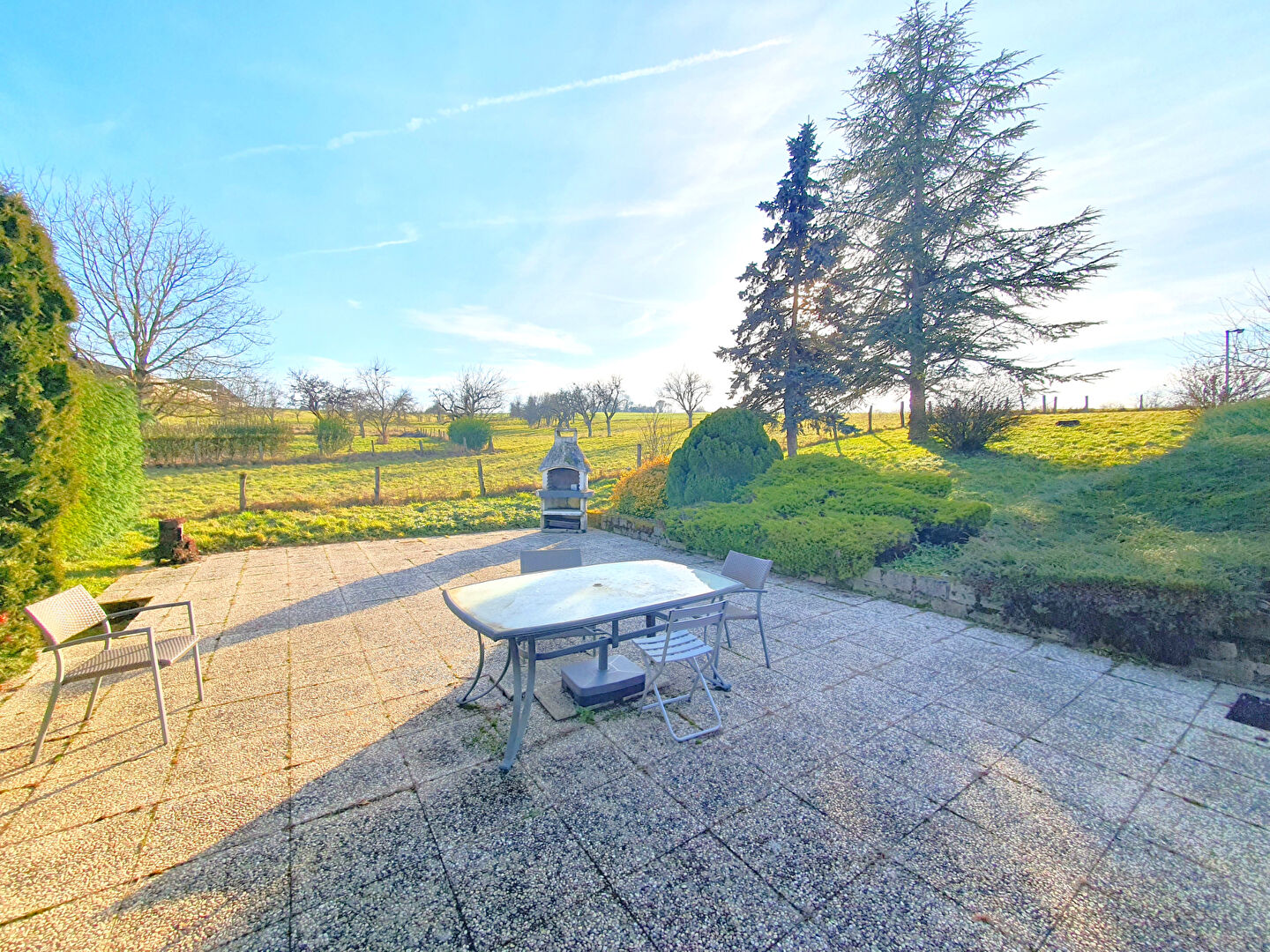 Maison Enfonvelle 160m2 habitables 2 chambres 1342m2 terrain sans vis à vis