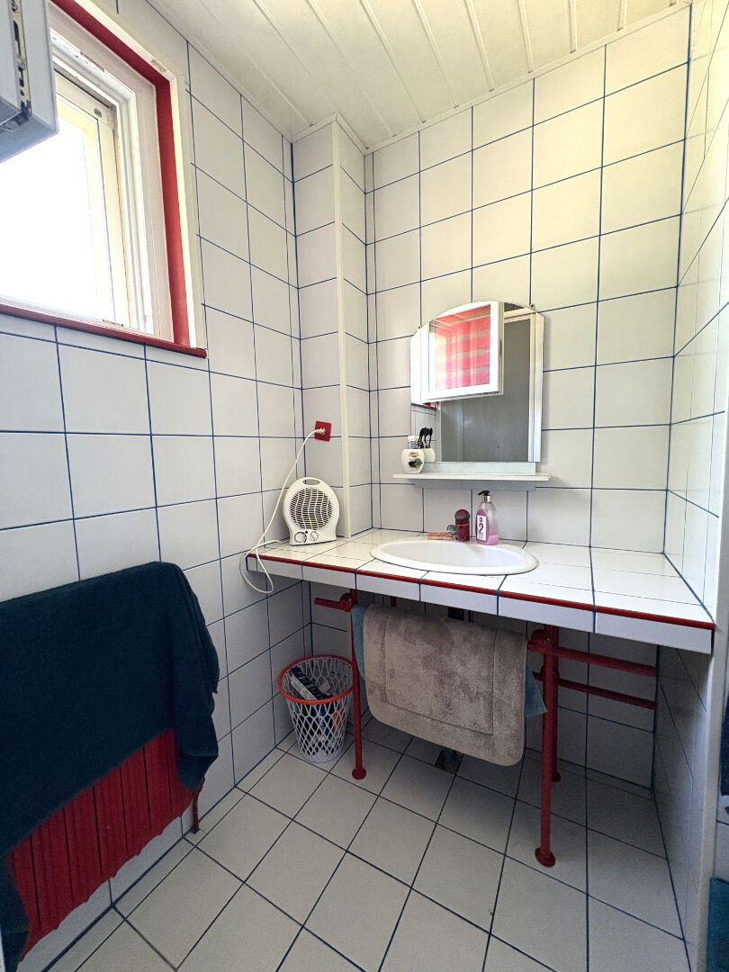 DOMBROT-LE-SEC - Pavillon d'env. 190 m2 - garage - jardin - 4 chambres