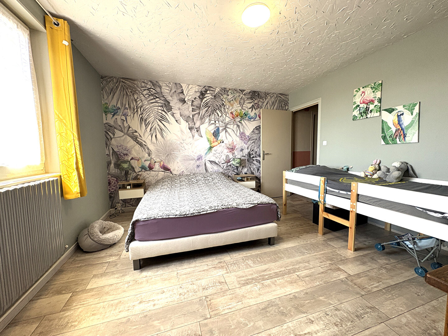 DOMBROT-LE-SEC - Pavillon d'env. 190 m2 - garage - jardin - 4 chambres