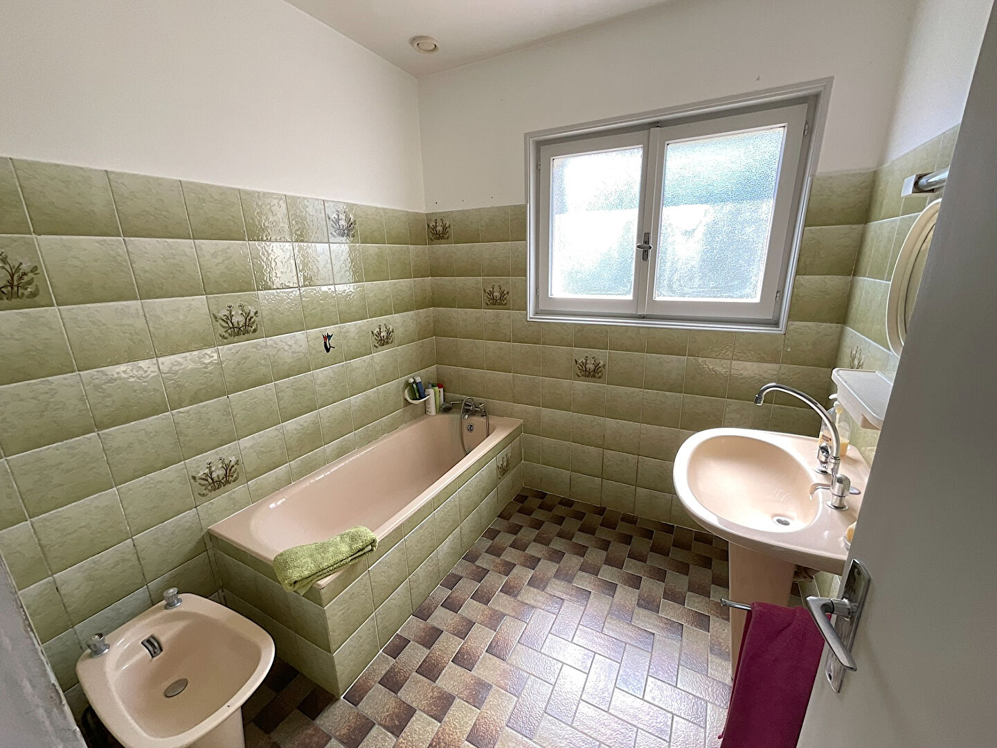 Maison Breurey Les Faverney 7 pièces 145m2 habitables 929m2 terrain