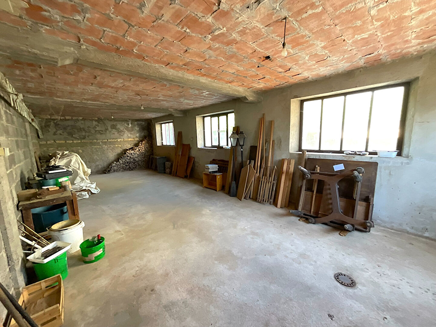 Maison Breurey Les Faverney 7 pièces 145m2 habitables 929m2 terrain