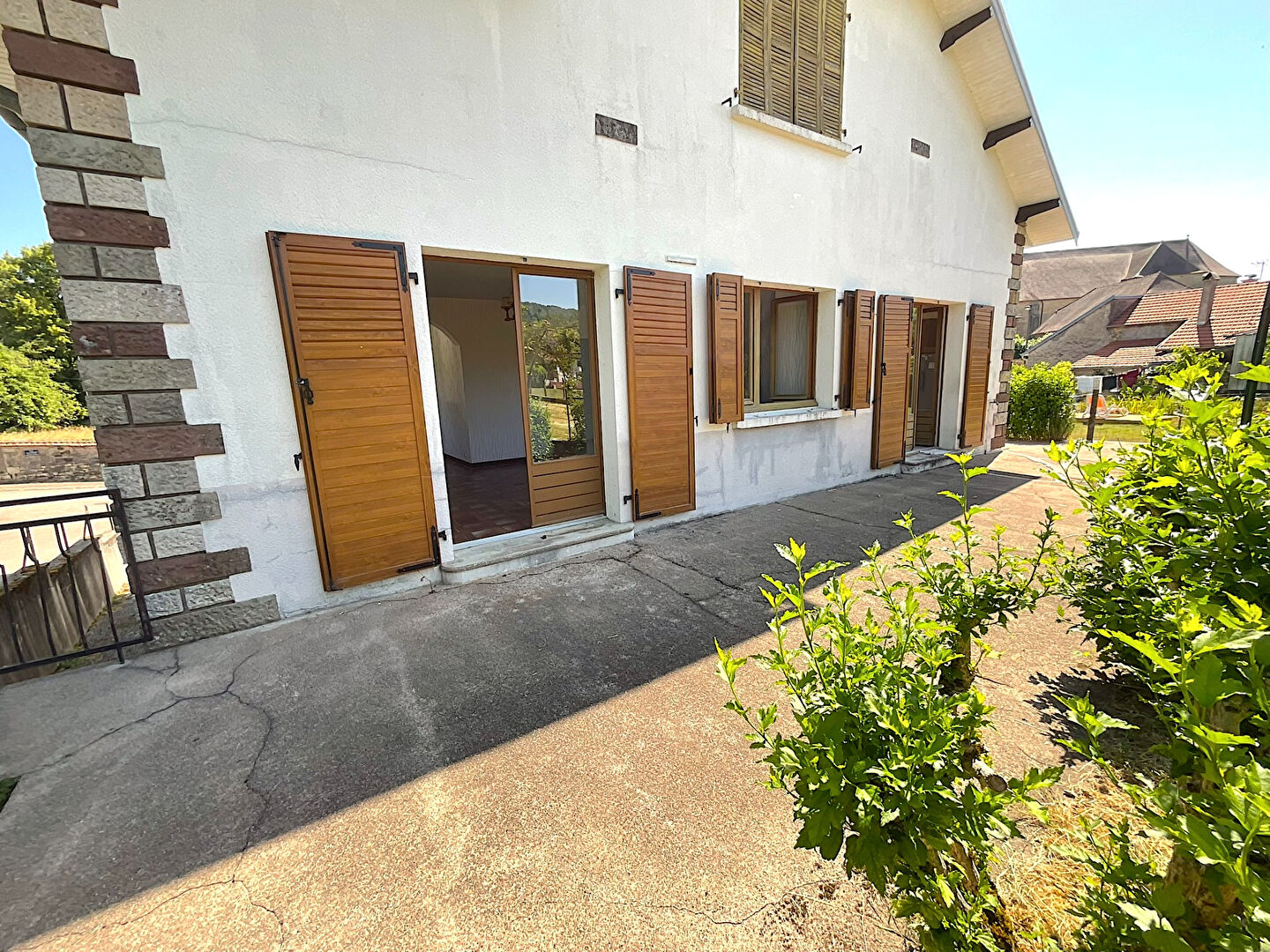 Maison Breurey Les Faverney 7 pièces 145m2 habitables 929m2 terrain