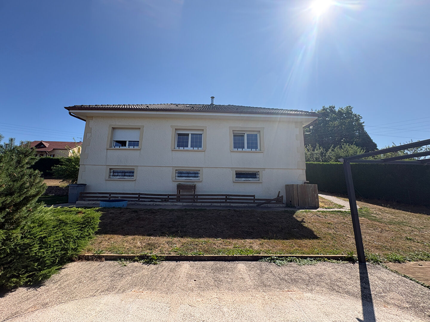 XERTIGNY - PAVILLON 104 m2 - 5 pièces  - jardin - garage