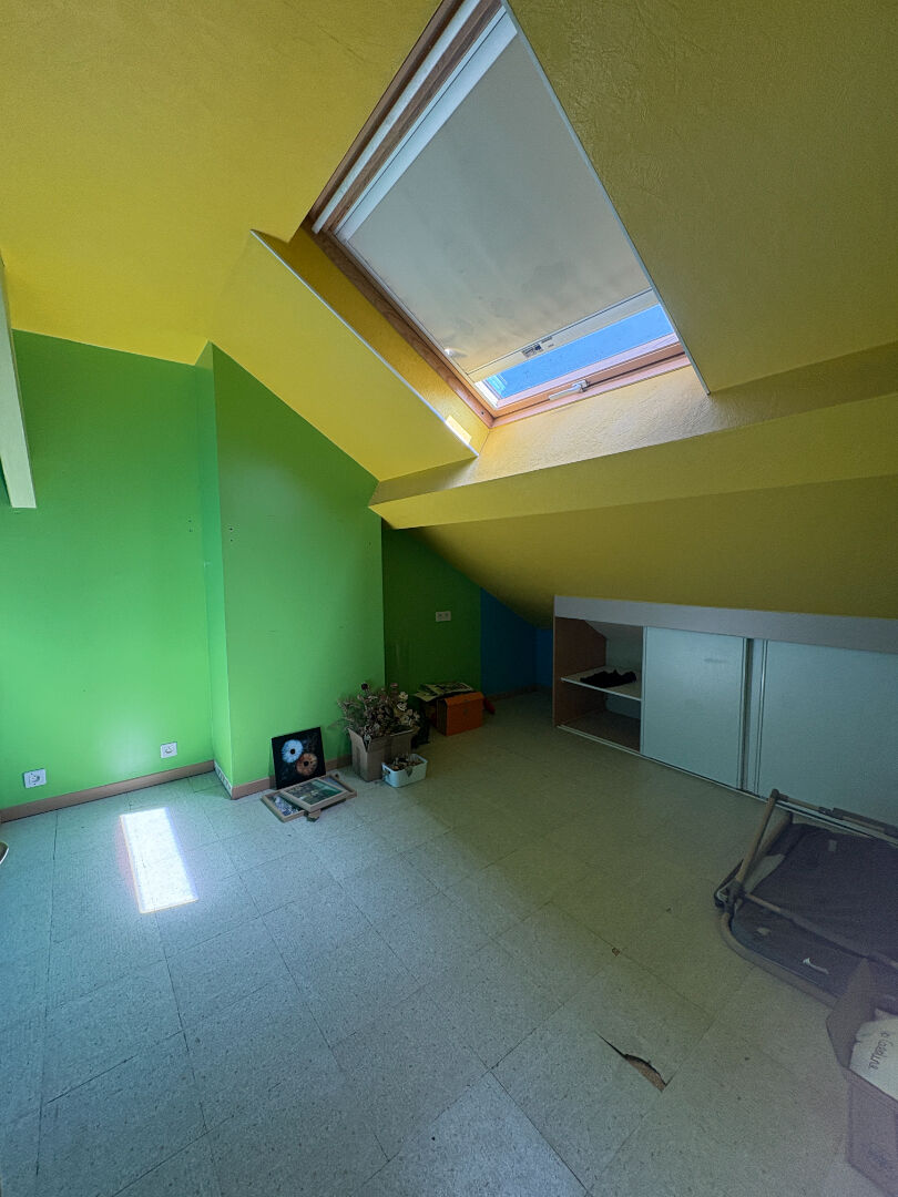 XERTIGNY - PAVILLON 104 m2 - 5 pièces  - jardin - garage