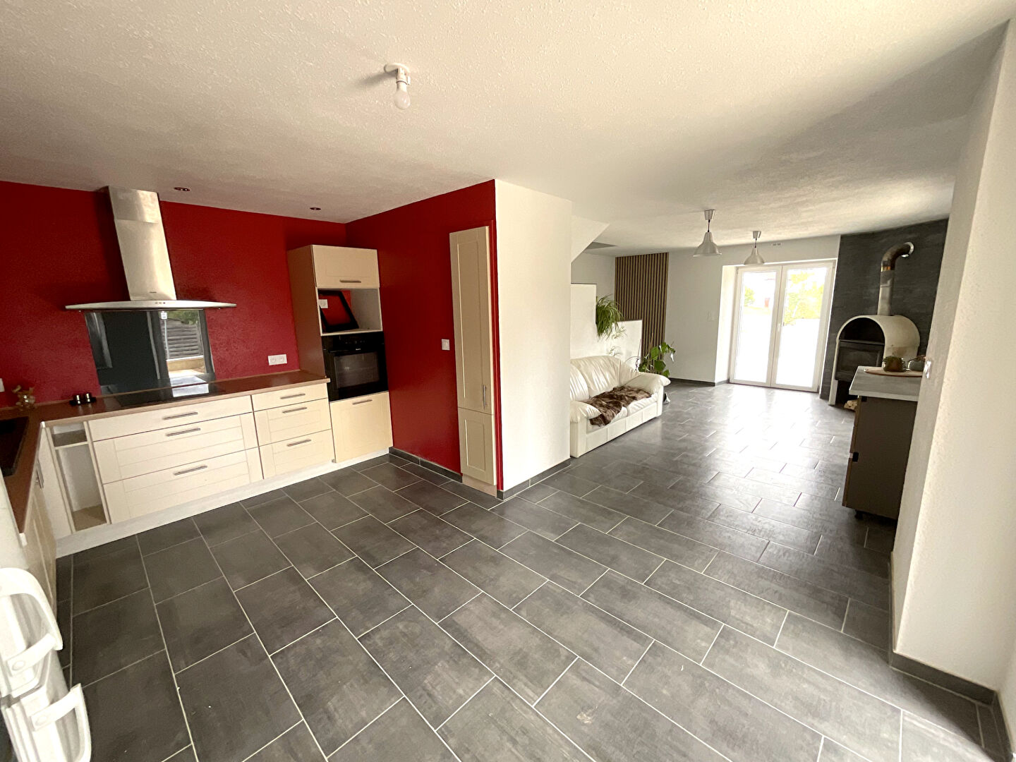 Maison Hautevelle 5 pièces 103 m2 habitables terrain 1070m2