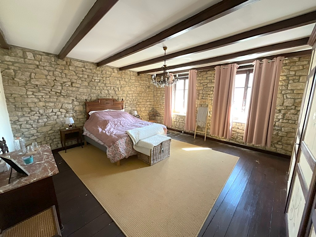 Maison Bousseraucourt 5 pièces 105m2 habitables 3 chambres terrain 631m2