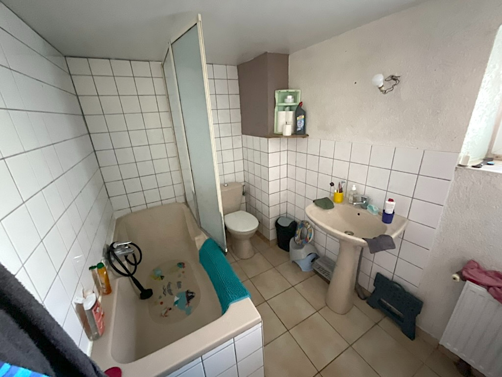 Immeuble de rapport 2 appartements Vauvillers 203m2