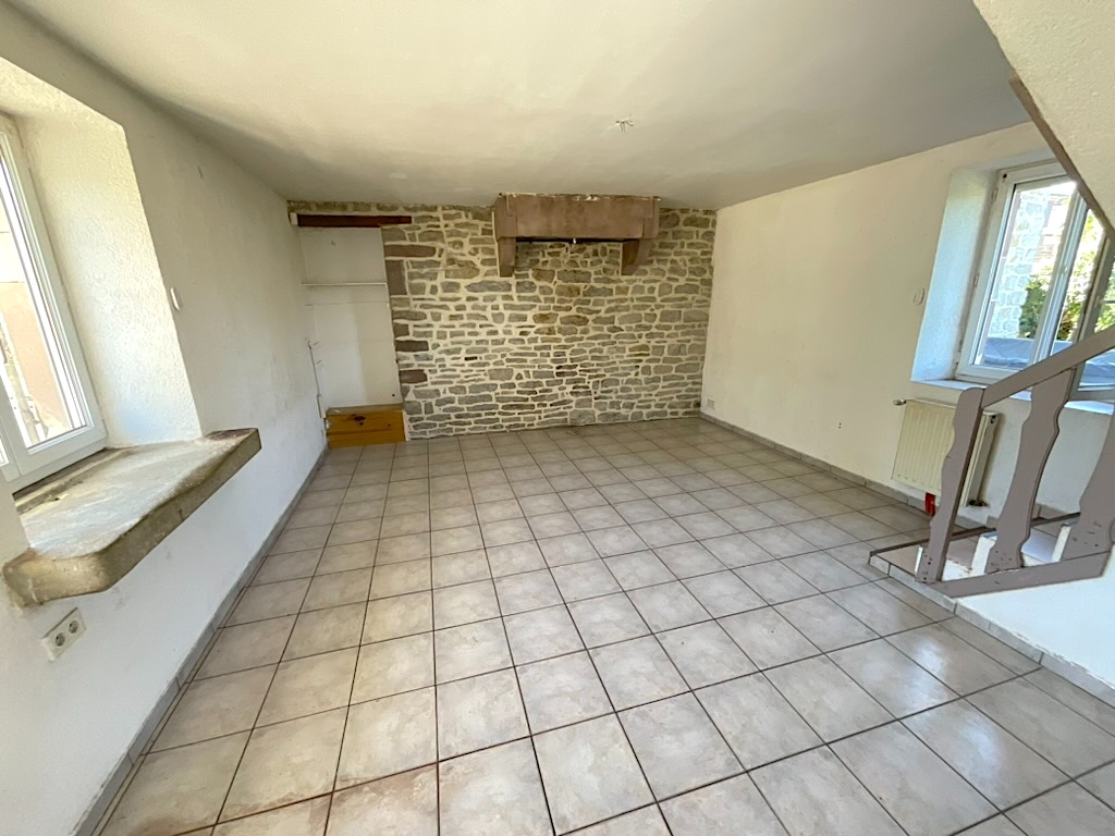Immeuble de rapport 2 appartements Vauvillers 203m2