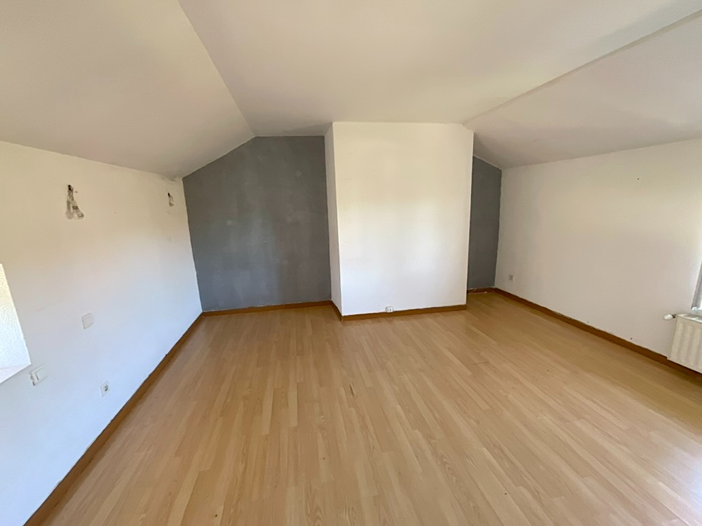 Immeuble de rapport 2 appartements Vauvillers 203m2