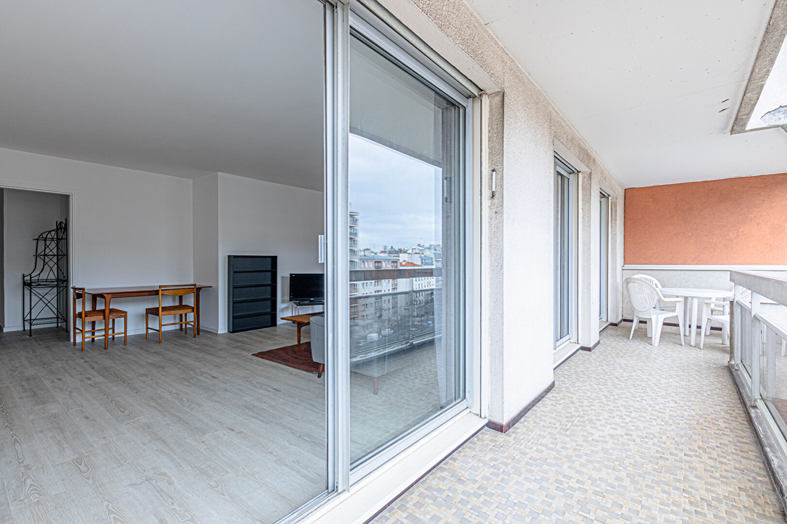 Photo Location appartement meublé 3 pièces 2 chambres 81 m² image 2/6