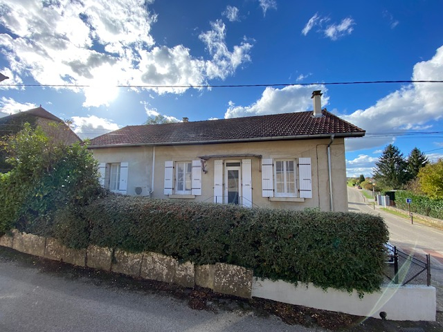 Photo Maison 110 m² Lons Nord (39210) - 3 chambres - terrain 900 m² image 1/6