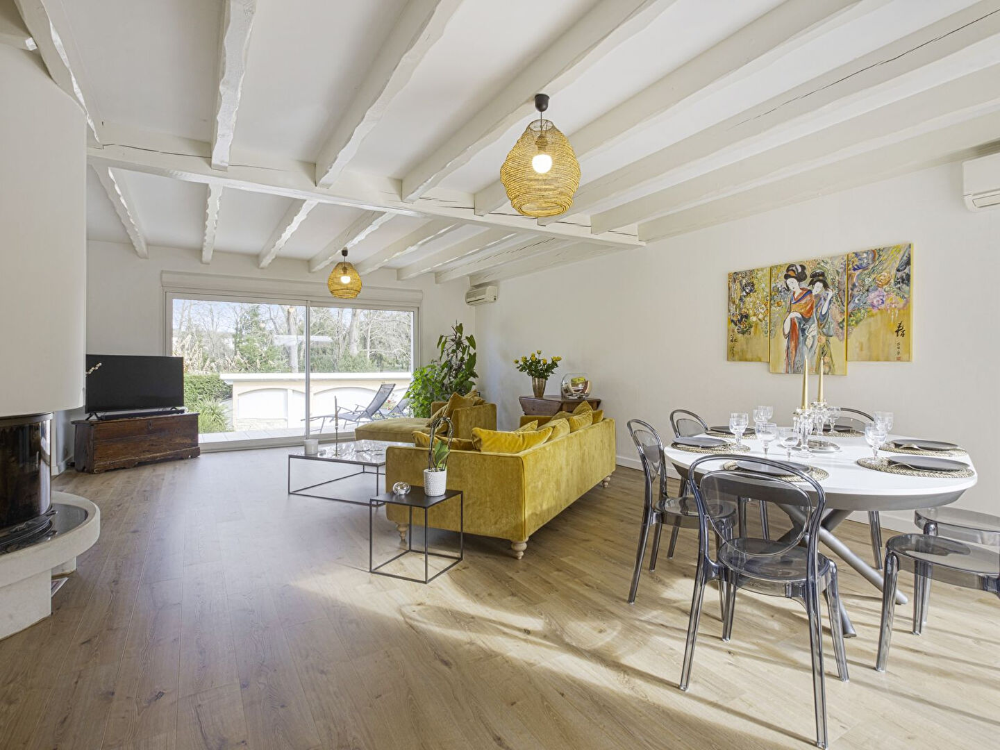 Photo Maison Boucau 7 pièce(s) 179 m2 avec dépendances et piscine image 4/6