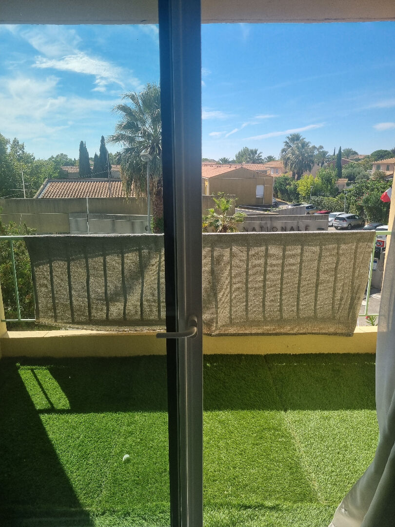 Photo Appartement Saint Cyr Sur Mer image 3/6