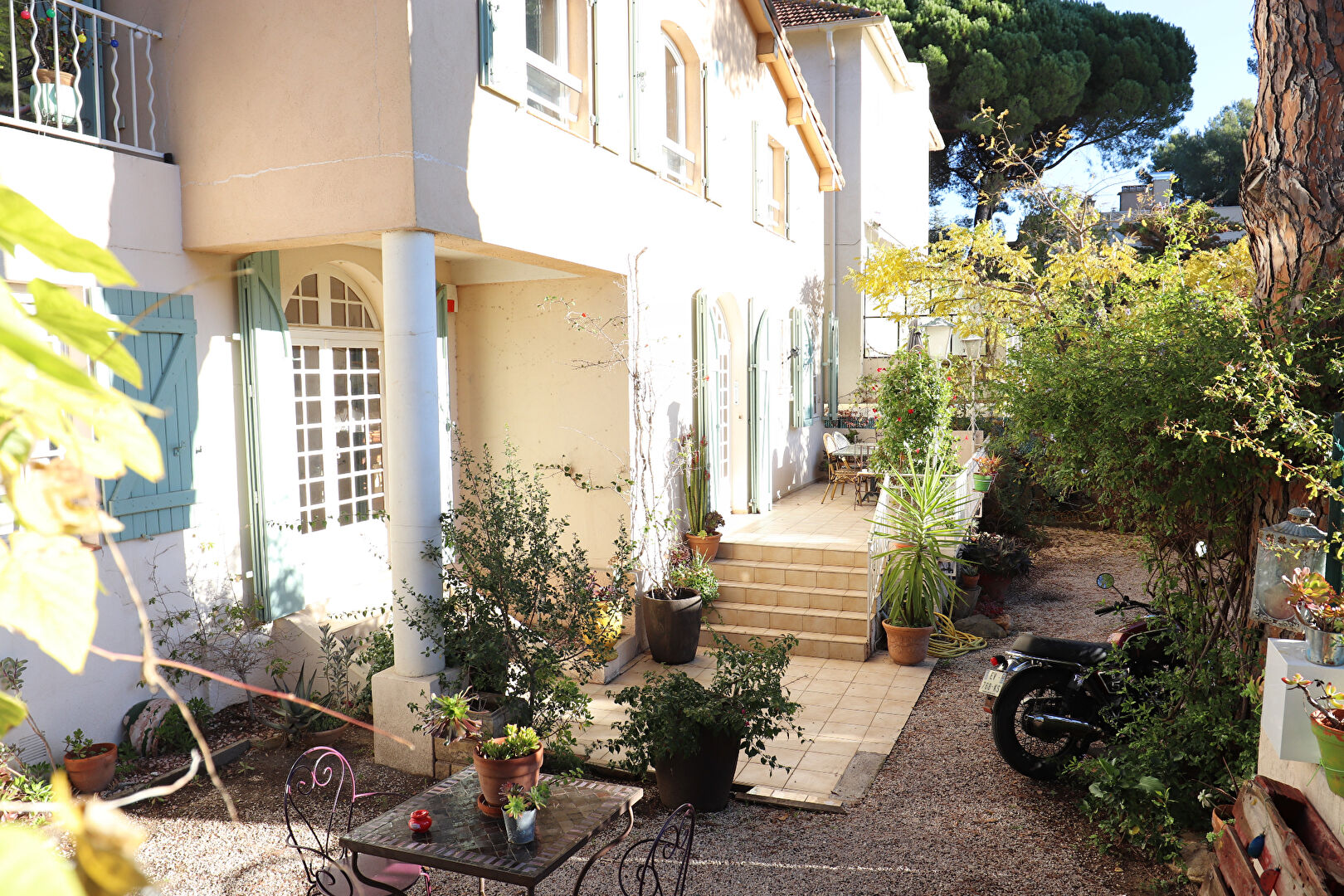 Maison Saint Cyr Sur Mer 8 pièce(s) 200 m2