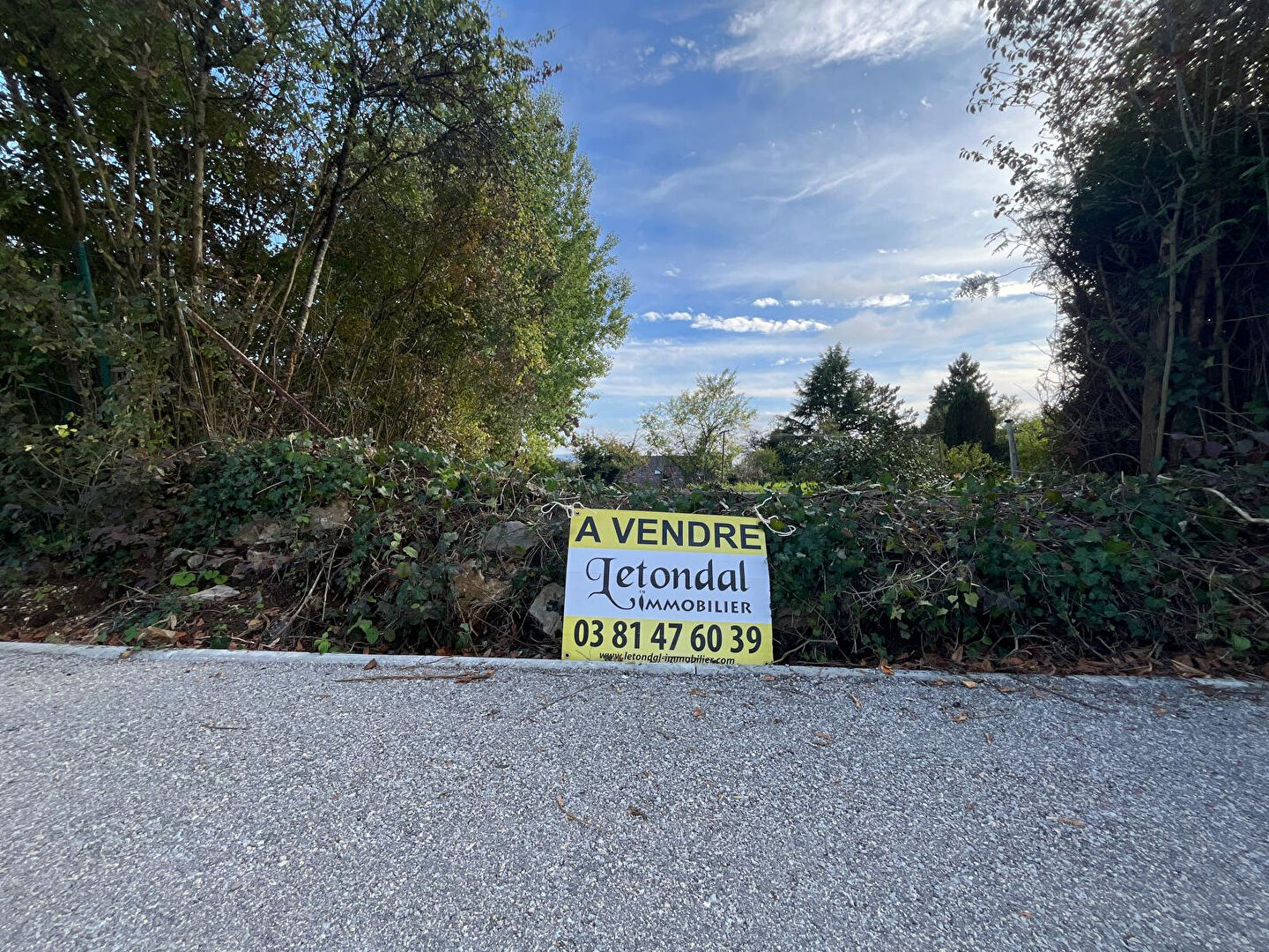 Photo POUILLEY-LES-VIGNES image 3/3