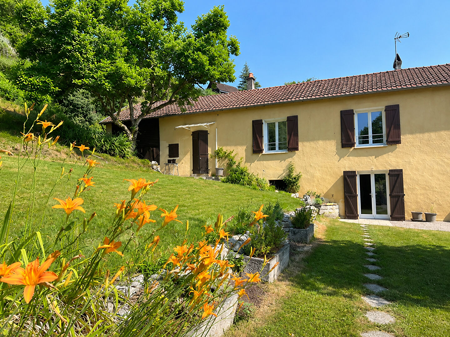 Agence immobilière de LETONDAL IMMOBILIER Pirey - LETONDAL IMMOBILIER SARL